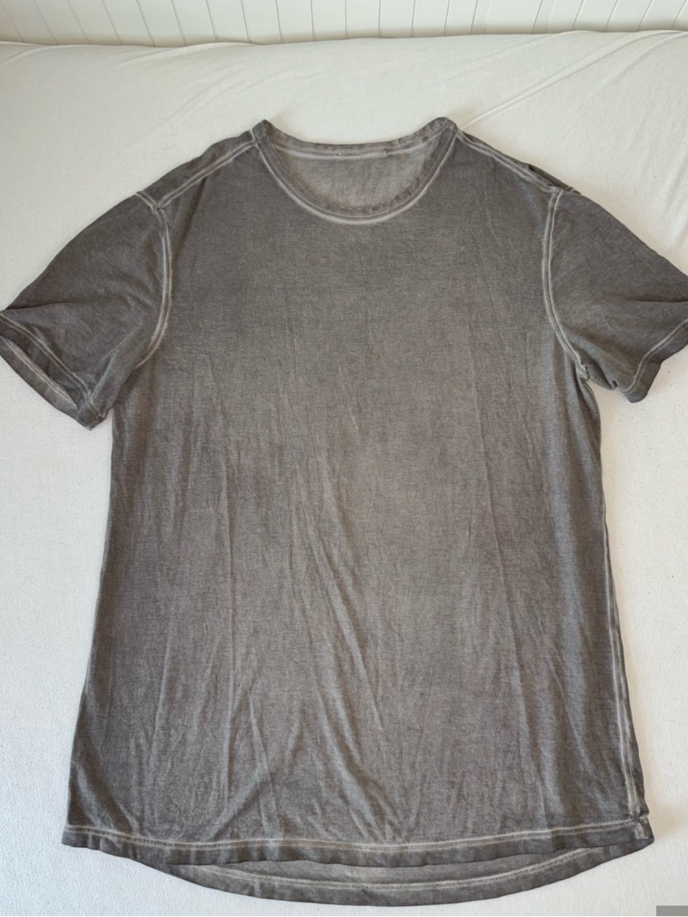 Lululemon 5 Year basic Tee